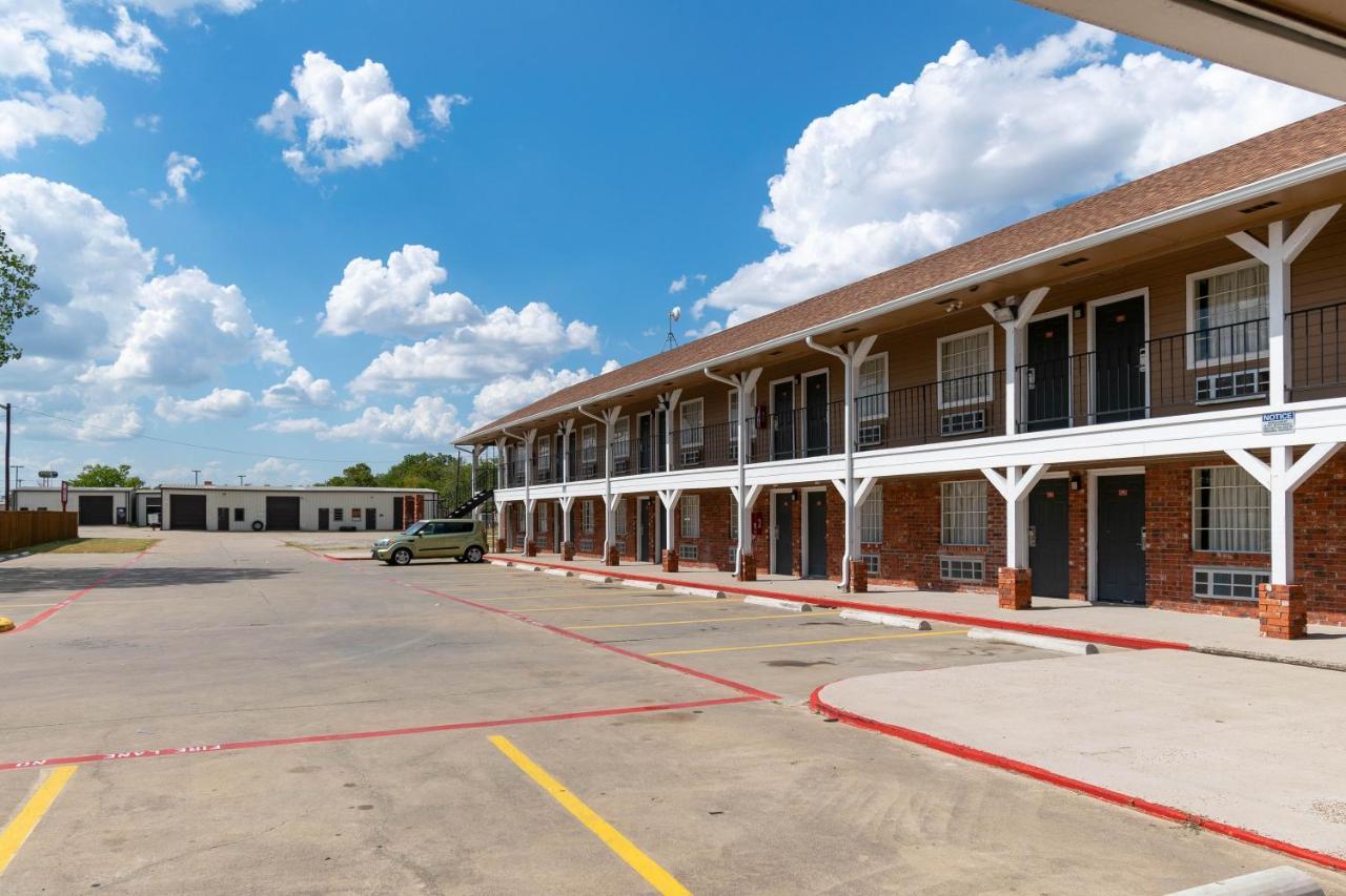 Countryside Inn Kaufman 외부 사진