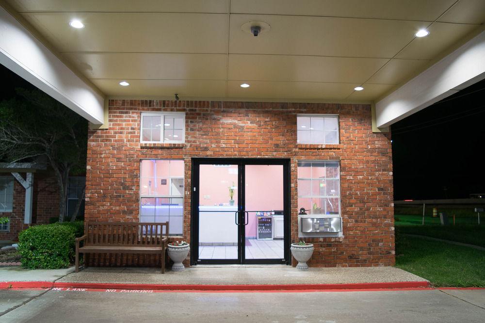Countryside Inn Kaufman 외부 사진